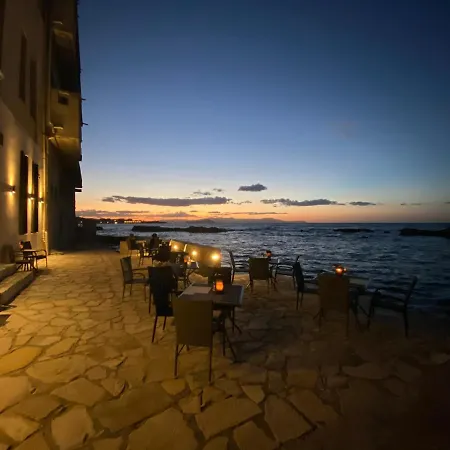 Aristokosmos Ferienhaus *